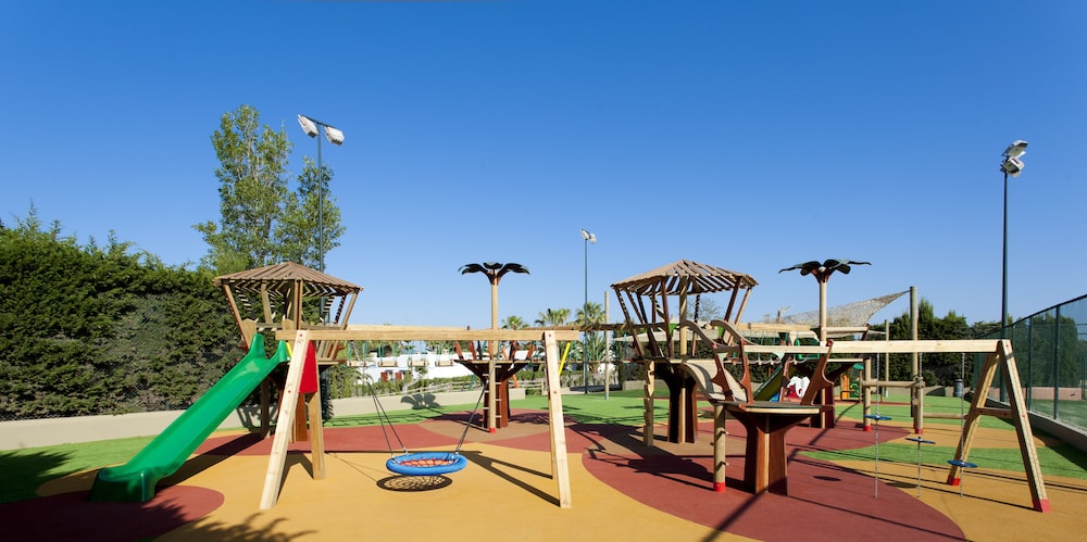 Insotel Cala Mandia Resort Spa 48/71