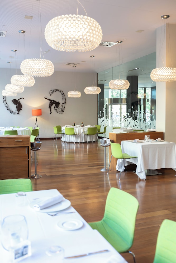 Primus Valencia Hotel 56/74