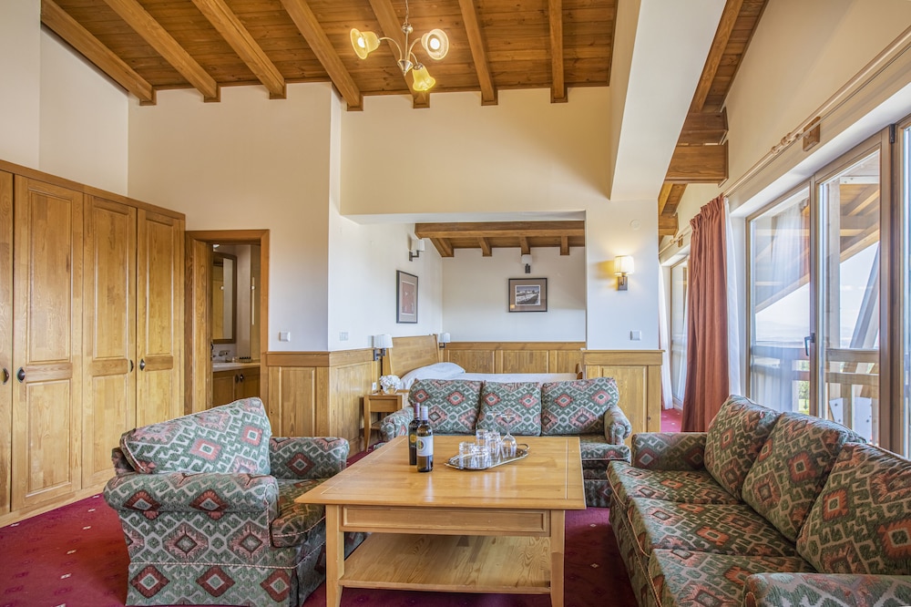 Pirin Golf Hotel & Spa 48/75
