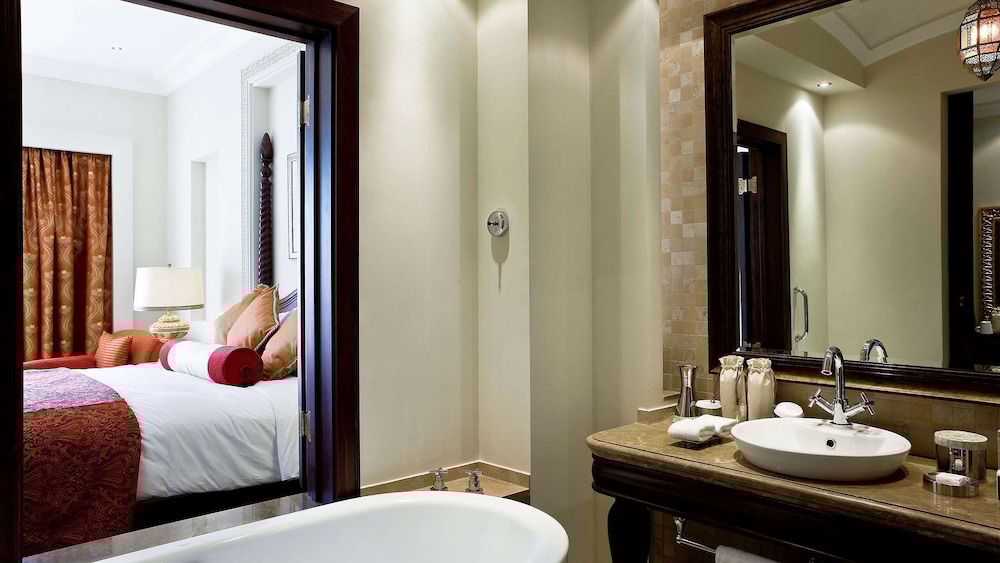 Sofitel Bahrain Zallaq Thalassa Sea and Spa 10/70