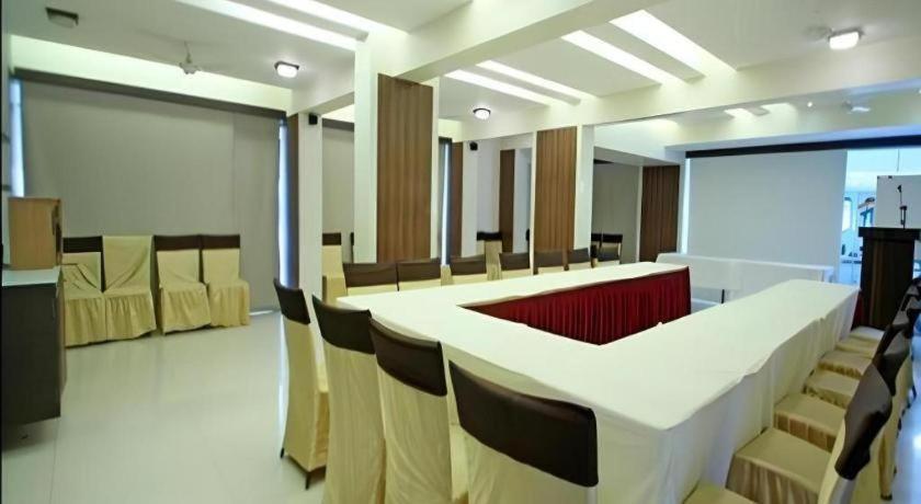 Hotel Tanish Residency 27/32