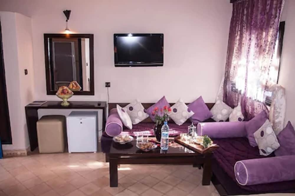 Riad Al Madina Hotel 43/71