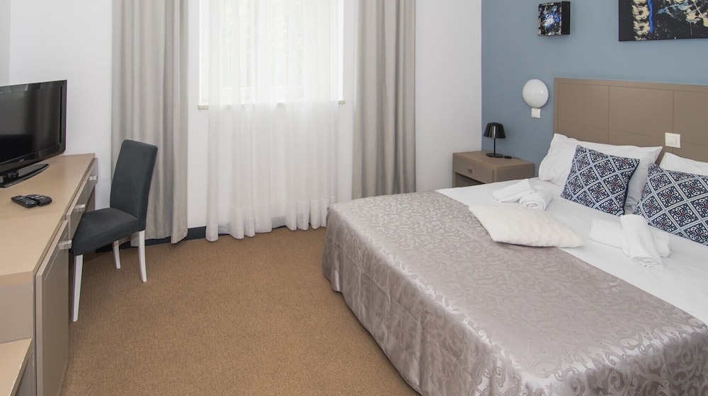 Hotel Amfiteatar 12/63
