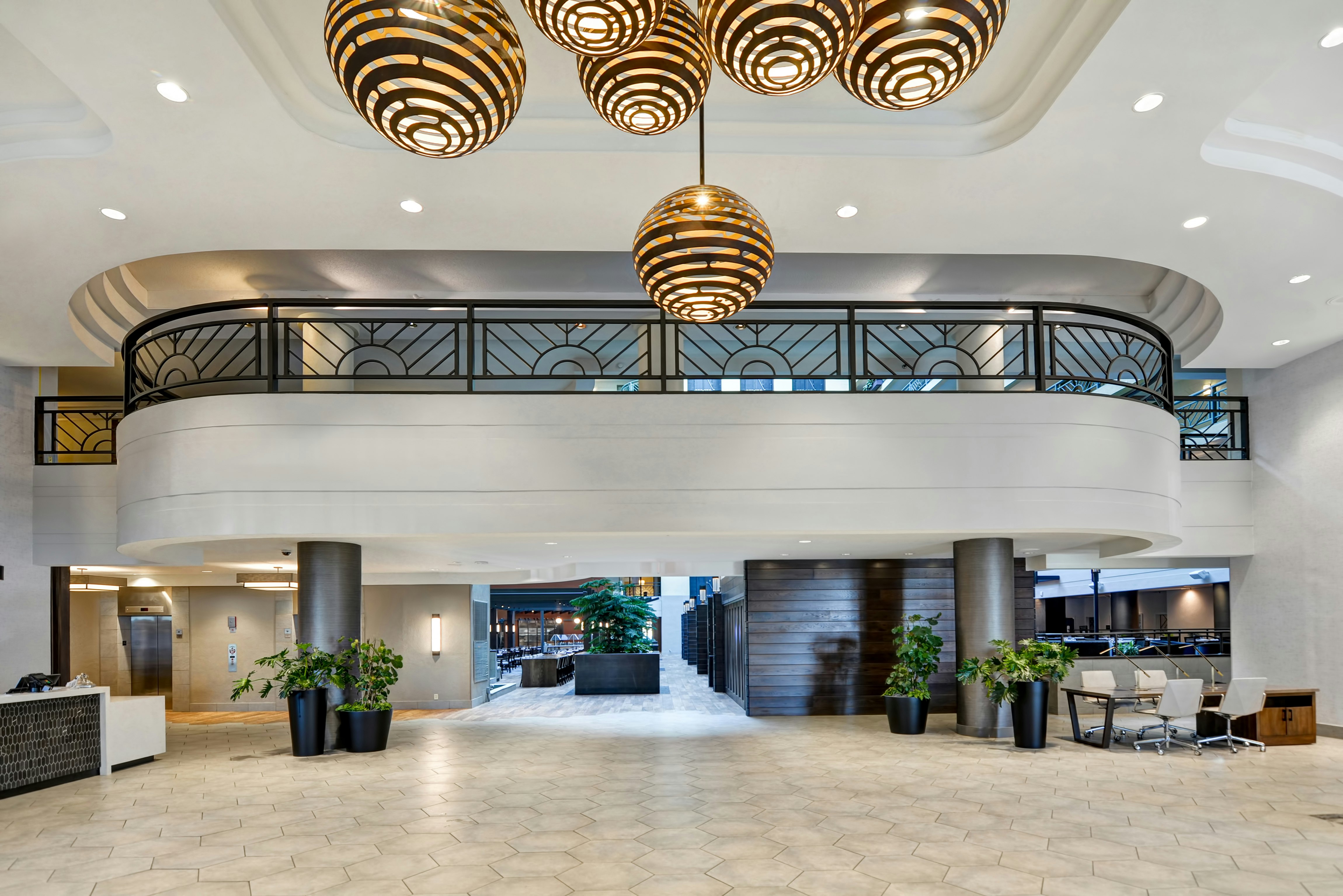 Embassy Suites by Hilton Minneapolis Airport 9/57