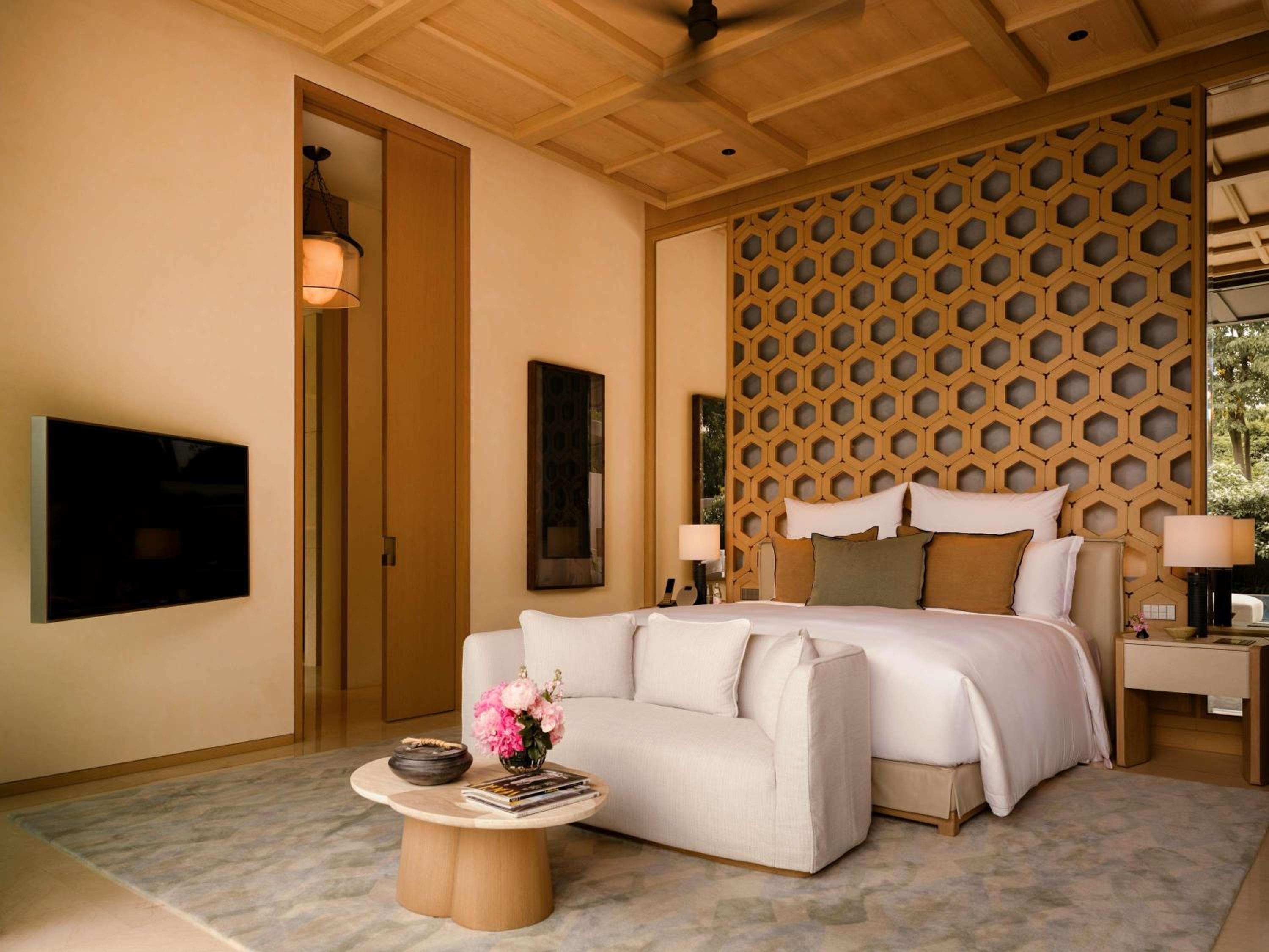 Signature One-Bedroom Pool Villa
