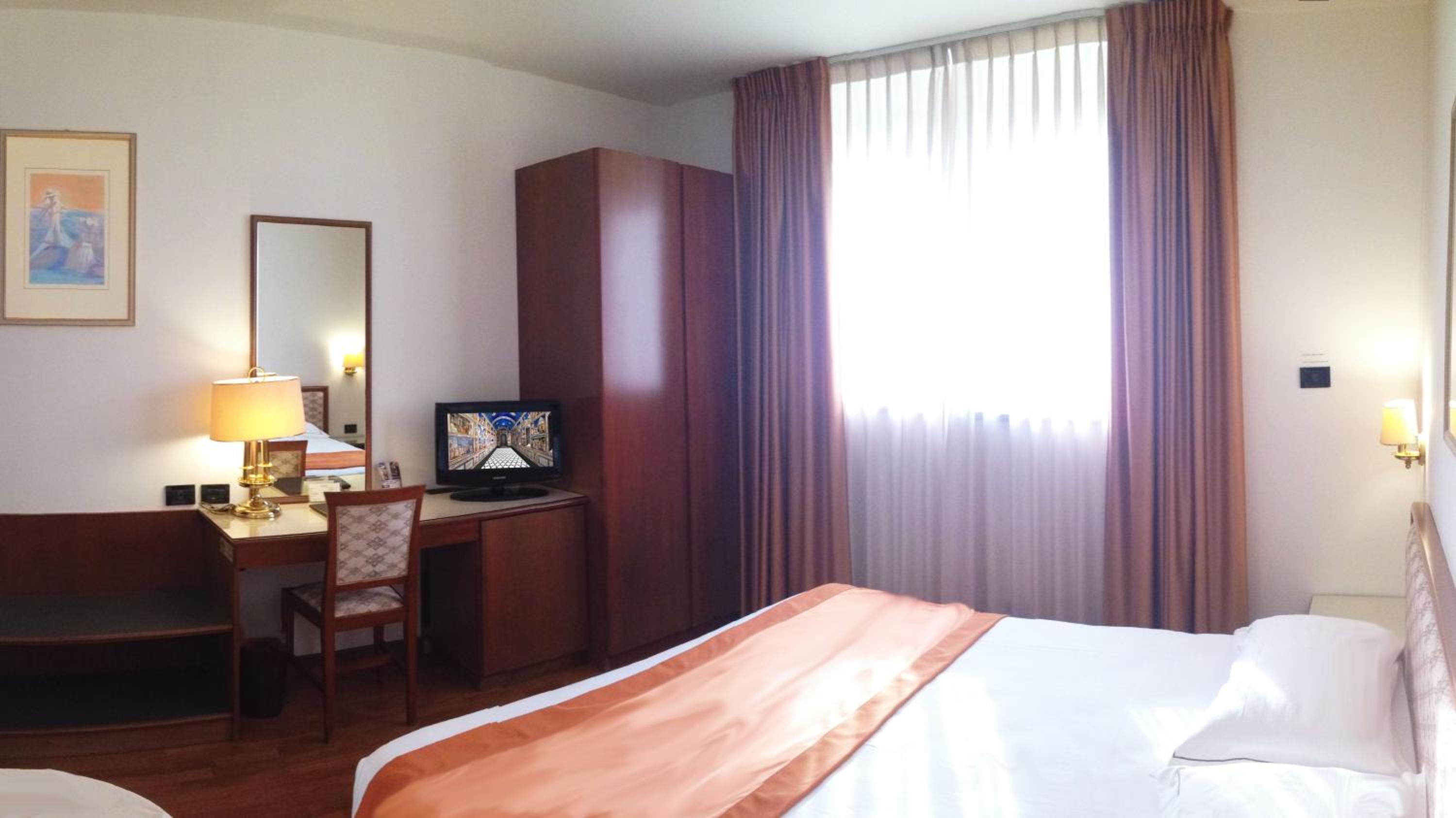 Hotel Marconi 11/31