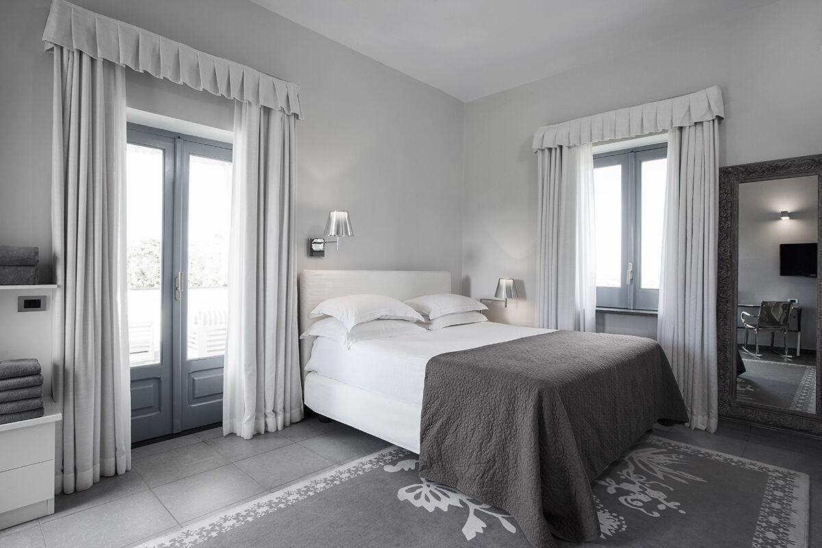 Room, Double or Twin Bed