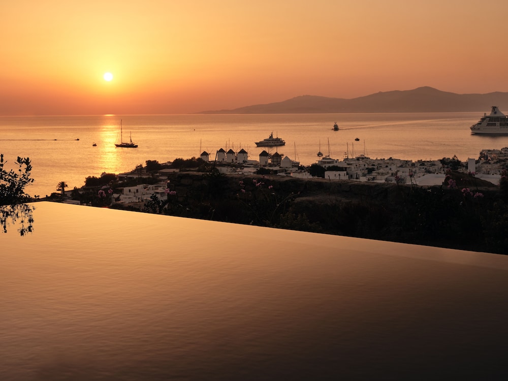 Belvedere Hilltop Rooms & Suites - The Leading Hotels of the World 48/59