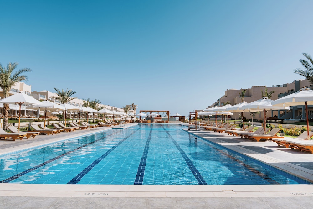 Diamond Beach by Pearl Resorts 63/84