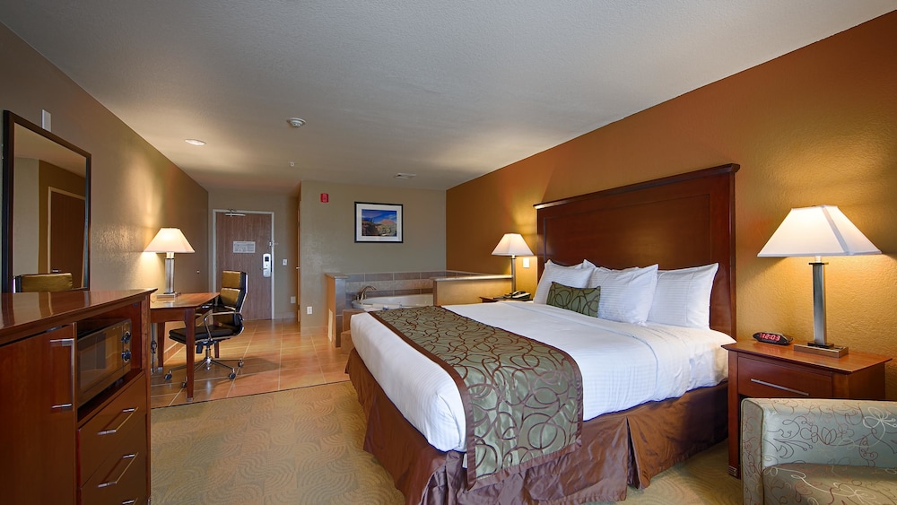 Best Western California City Inn & Suites 8/26