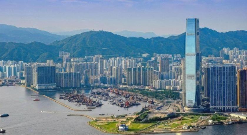 WE Hotel Kowloon 37/44