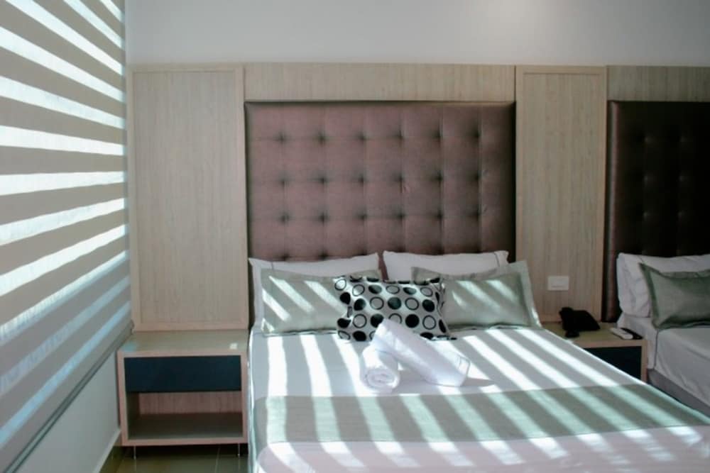 Hotel Lleras Express 26/41