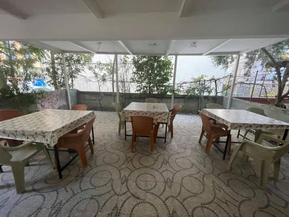 Ozgur Hotel 34/50