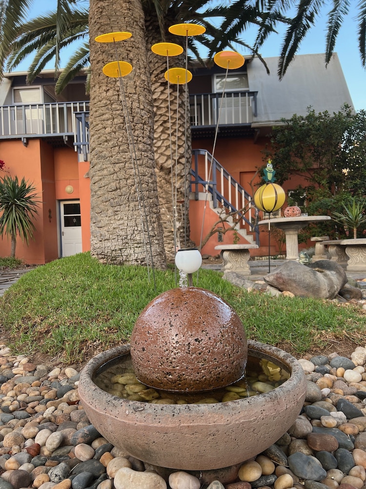 The Secret Garden Guesthouse 40/49