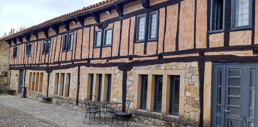 POSADA SANTA MARIA LA REAL 3/75