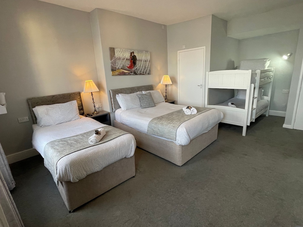 Hotel Mon Ami 20/72