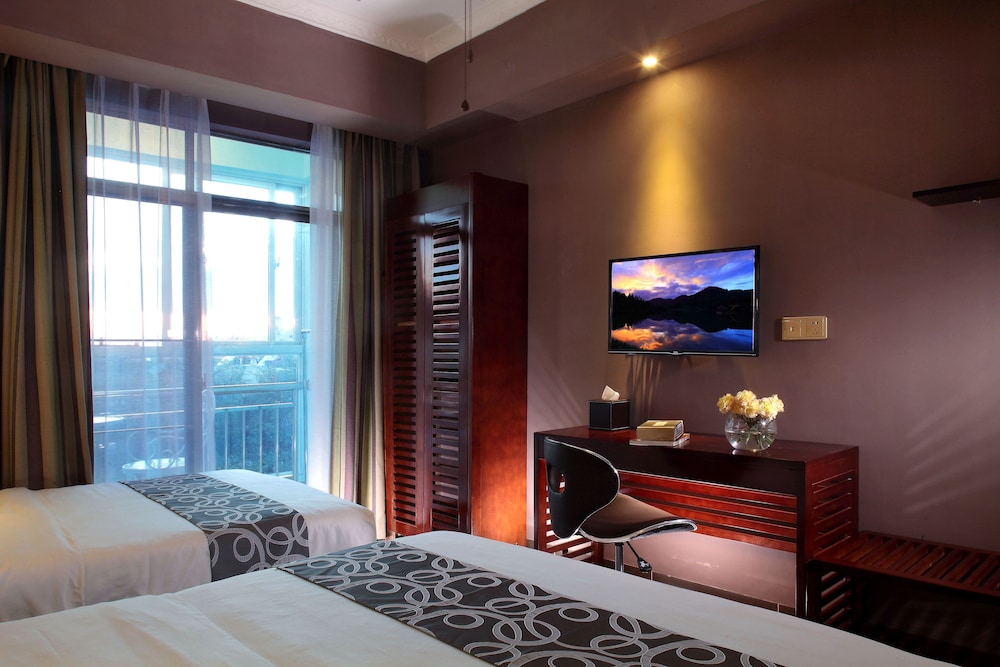 Care Hotel Coast Collection 16/36