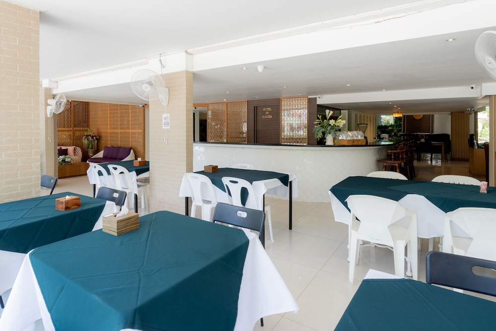 Hotel de Karon 53/61