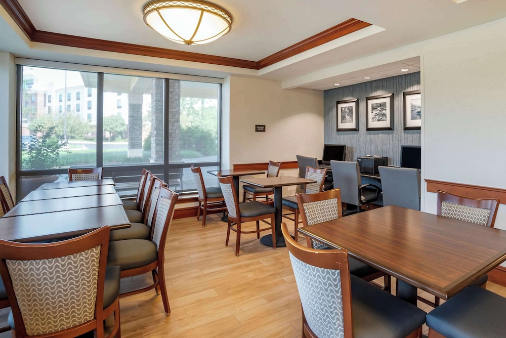 Comfort Inn Suites Newark Wilmington 43/65