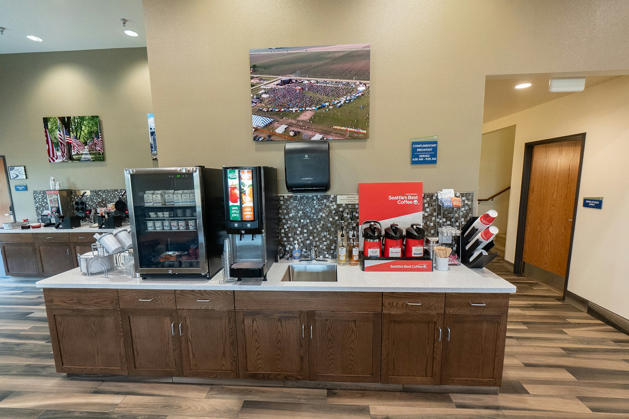Cobblestone Hotel & Suites-Sheldon 7/27