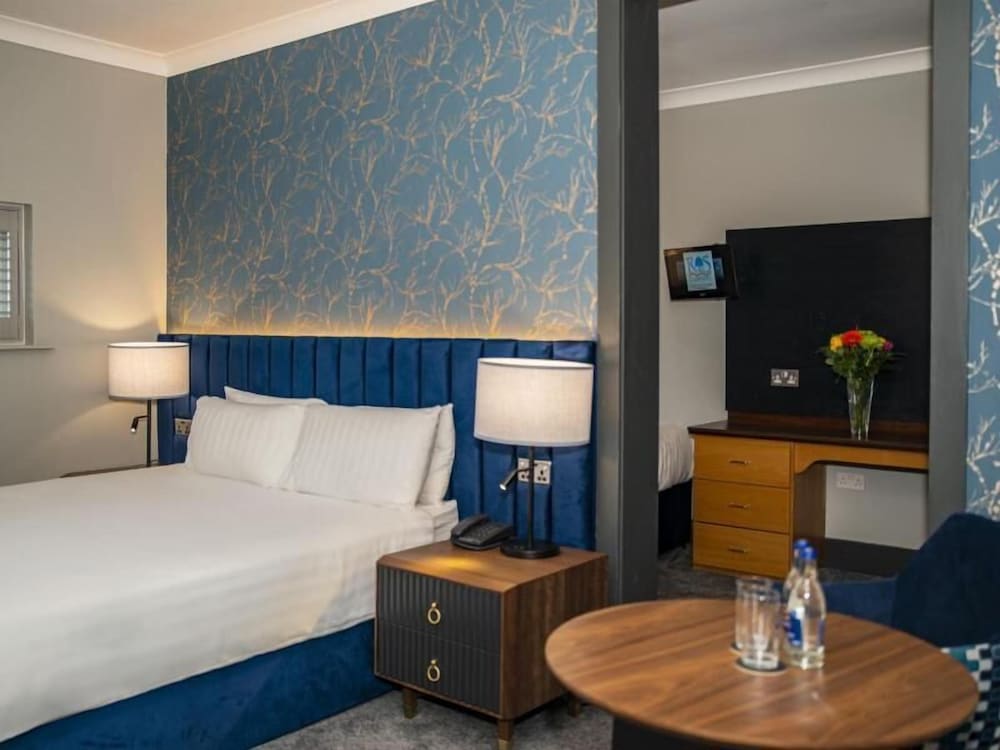 Superior, Family, Double and Twin Beds
