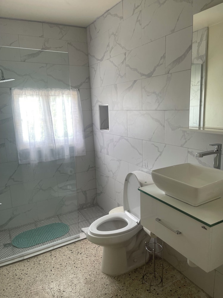Palm View Guesthouse and Conference Centre 40/42