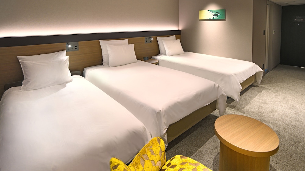 Standard, Multiple Beds, Middle Floor