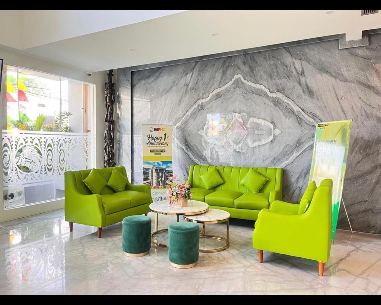 Maxone Hotel Jayapura 16/30
