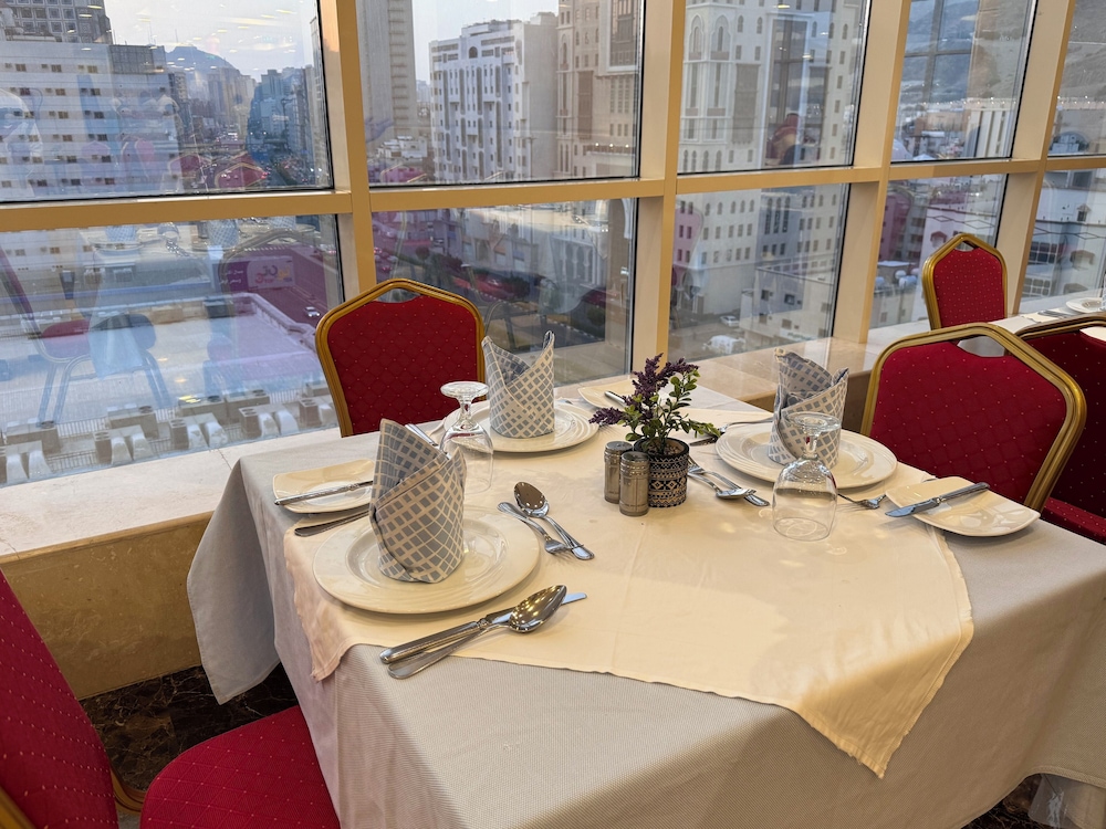 Al Rayyan Makiya Towers Hotel 37/56
