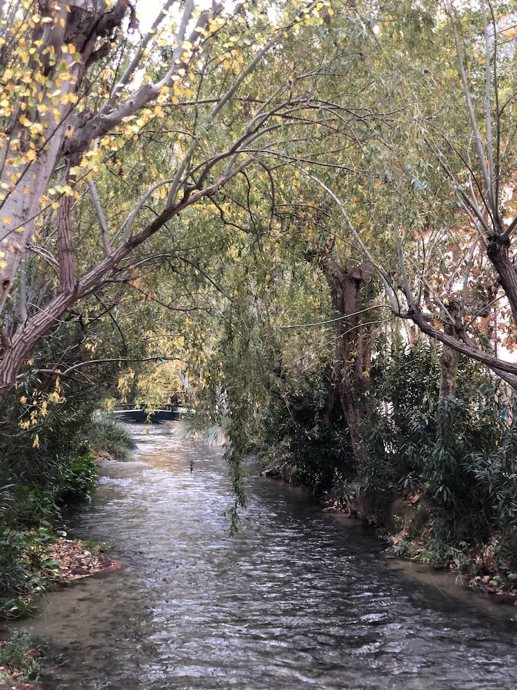 Balneario de La Virgen 57/62