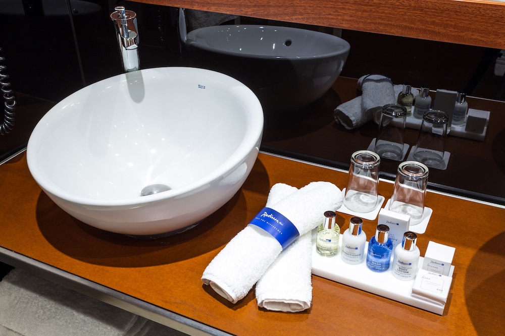 Radisson Blu Lisbon 68/69