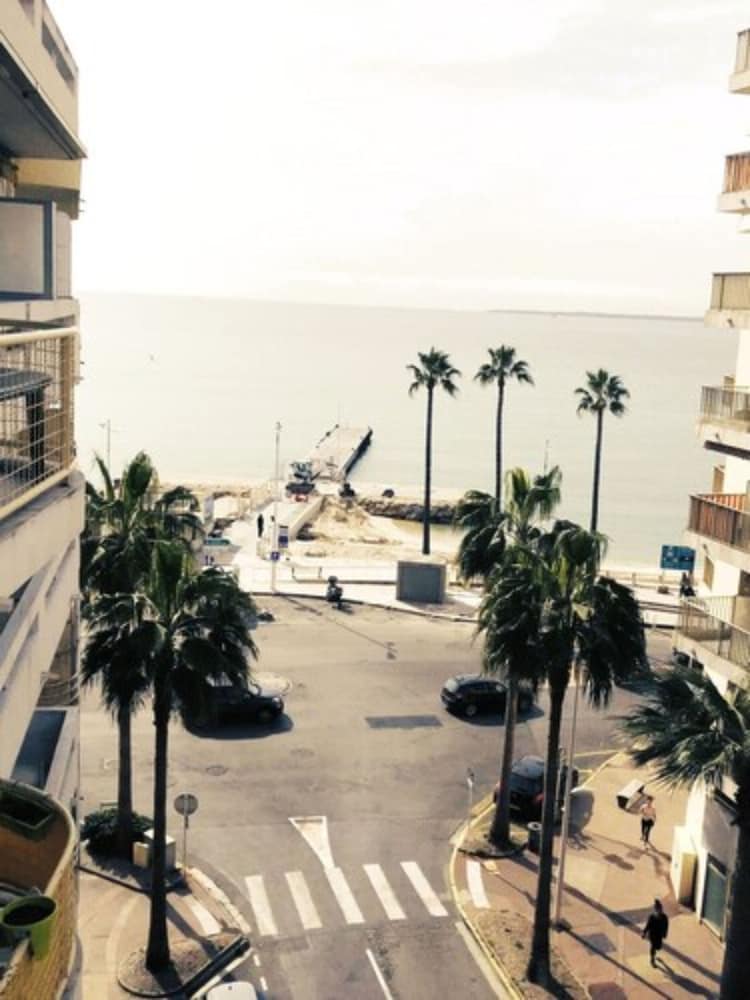 Hotel Courbet 53/60