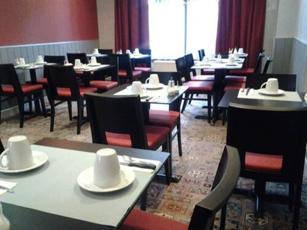 Hotel Carmin 19/28