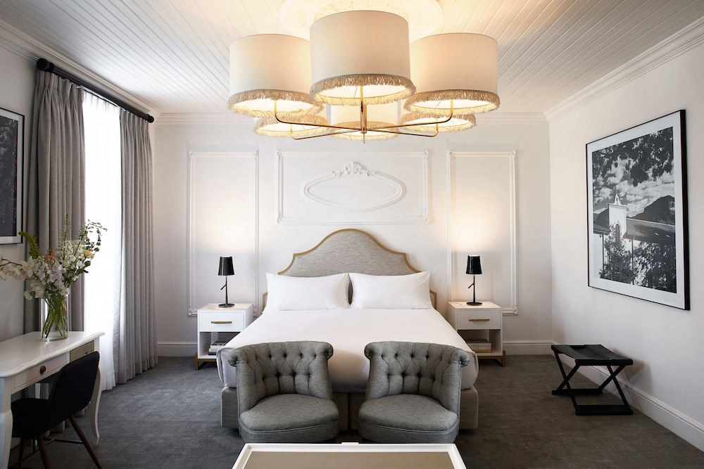 The Alphen Boutique Hotel 6/35