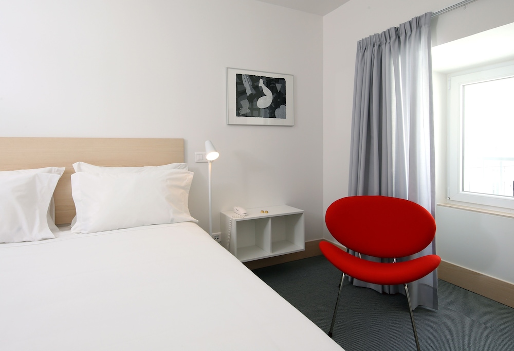 Hotel Convento do Salvador 26/66
