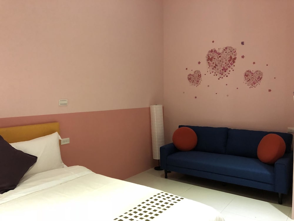Xi Yin Zhi Su B&B 11/28