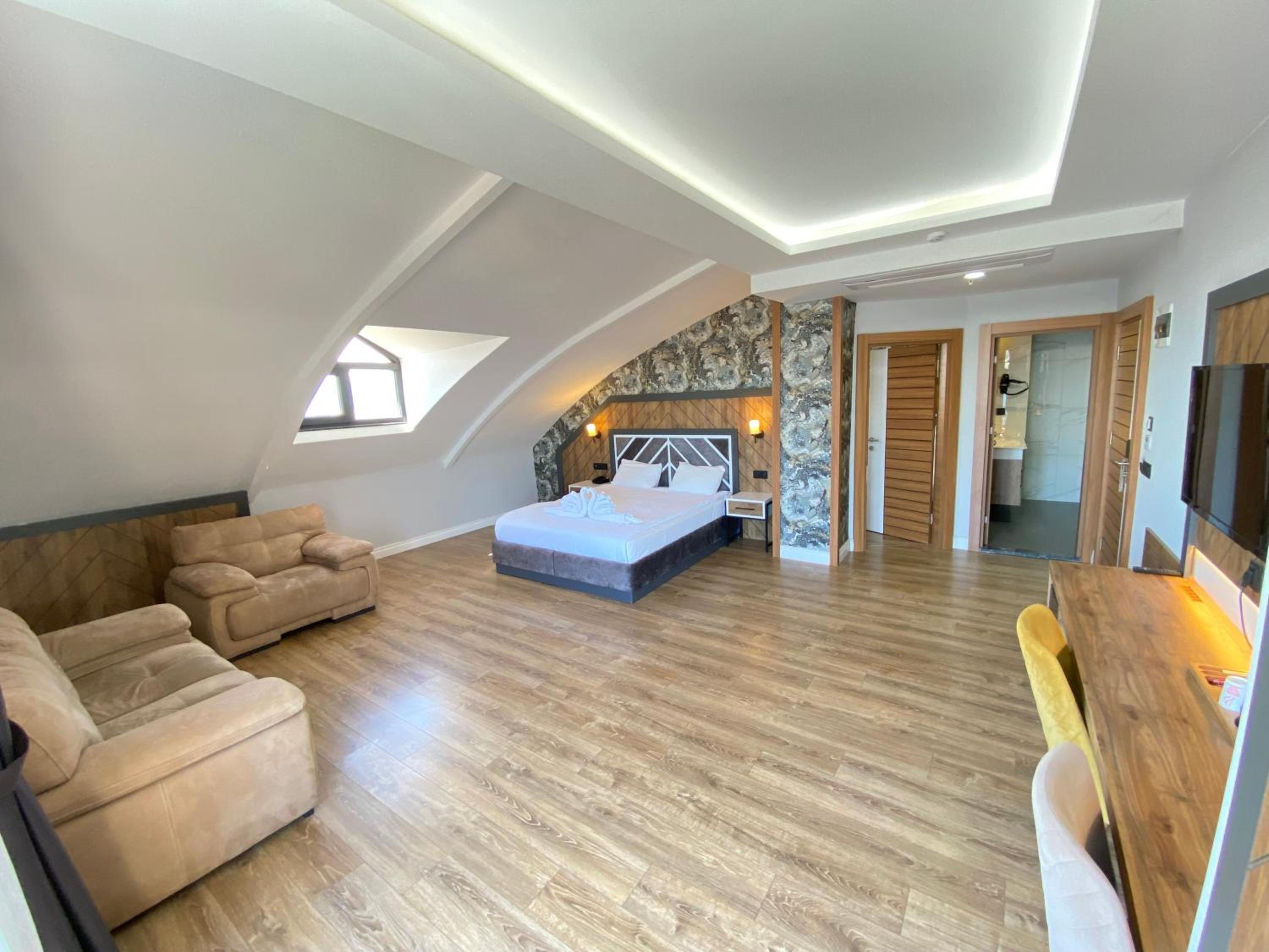 جناح عائلي، Grand Nergiz Otel 3/4
