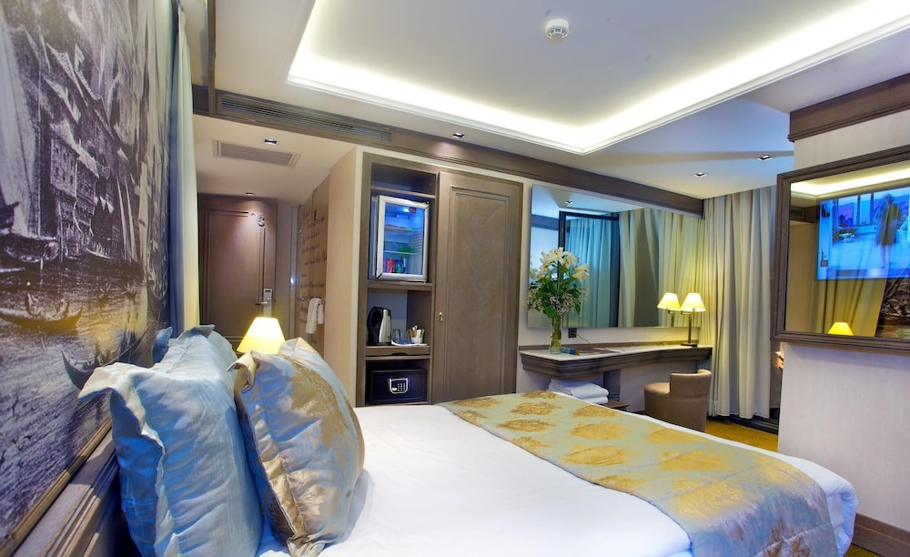AHC Ayasofya Hotel (Special Class) 22/60