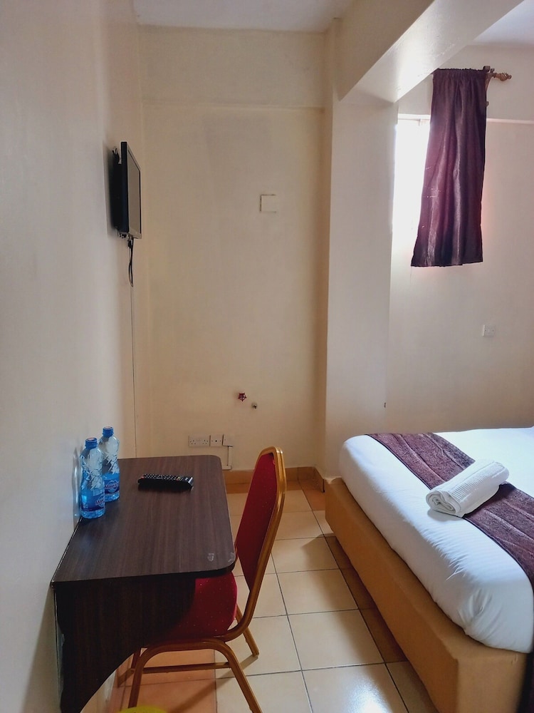 Fahari Triple Hotel 13/50