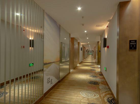 Aisi Hotel (Hanzhong Tea City) 12/16