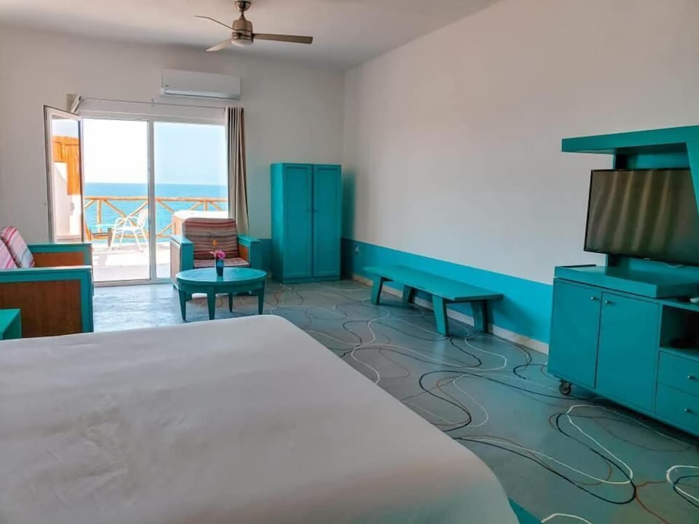 The Mint Resort Isla Mujeres 44/67