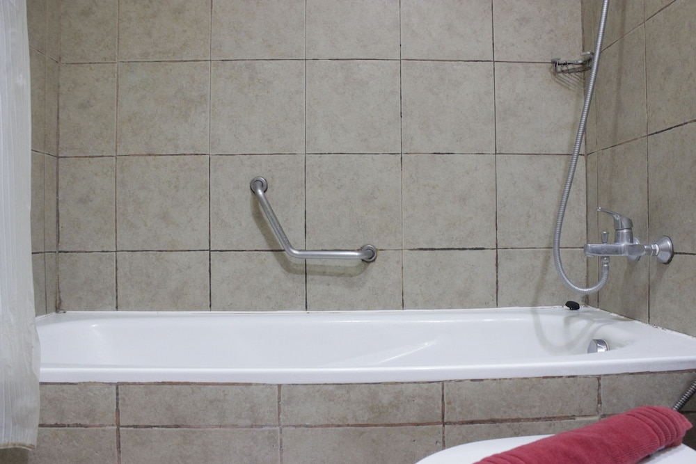 MARBELLA SUITES BANDUNG 65/73