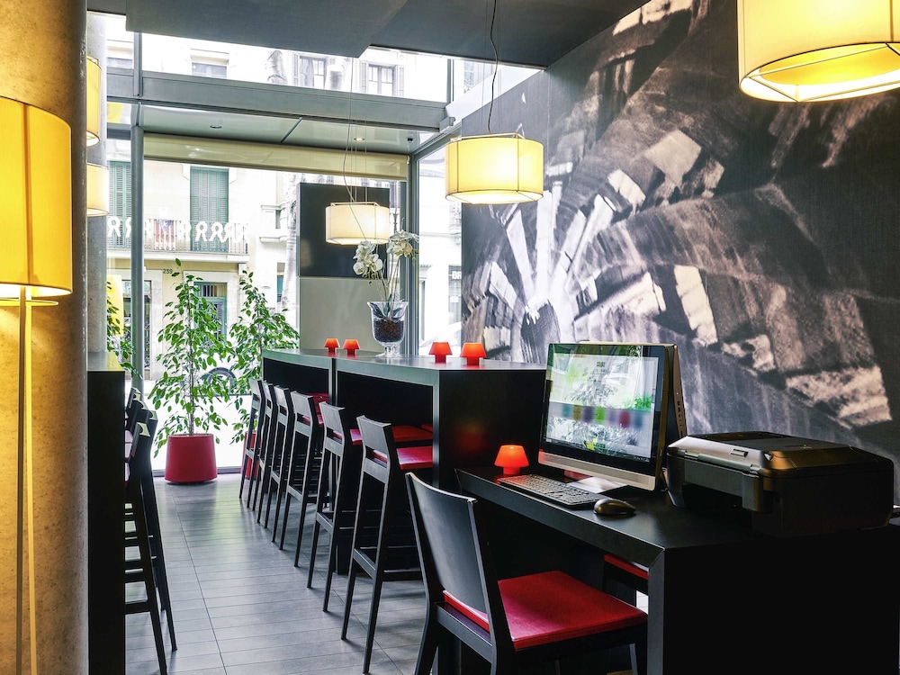 Ibis Barcelona Centro Sagrada Familia 45/70