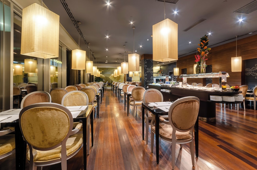 restaurant cafeteria