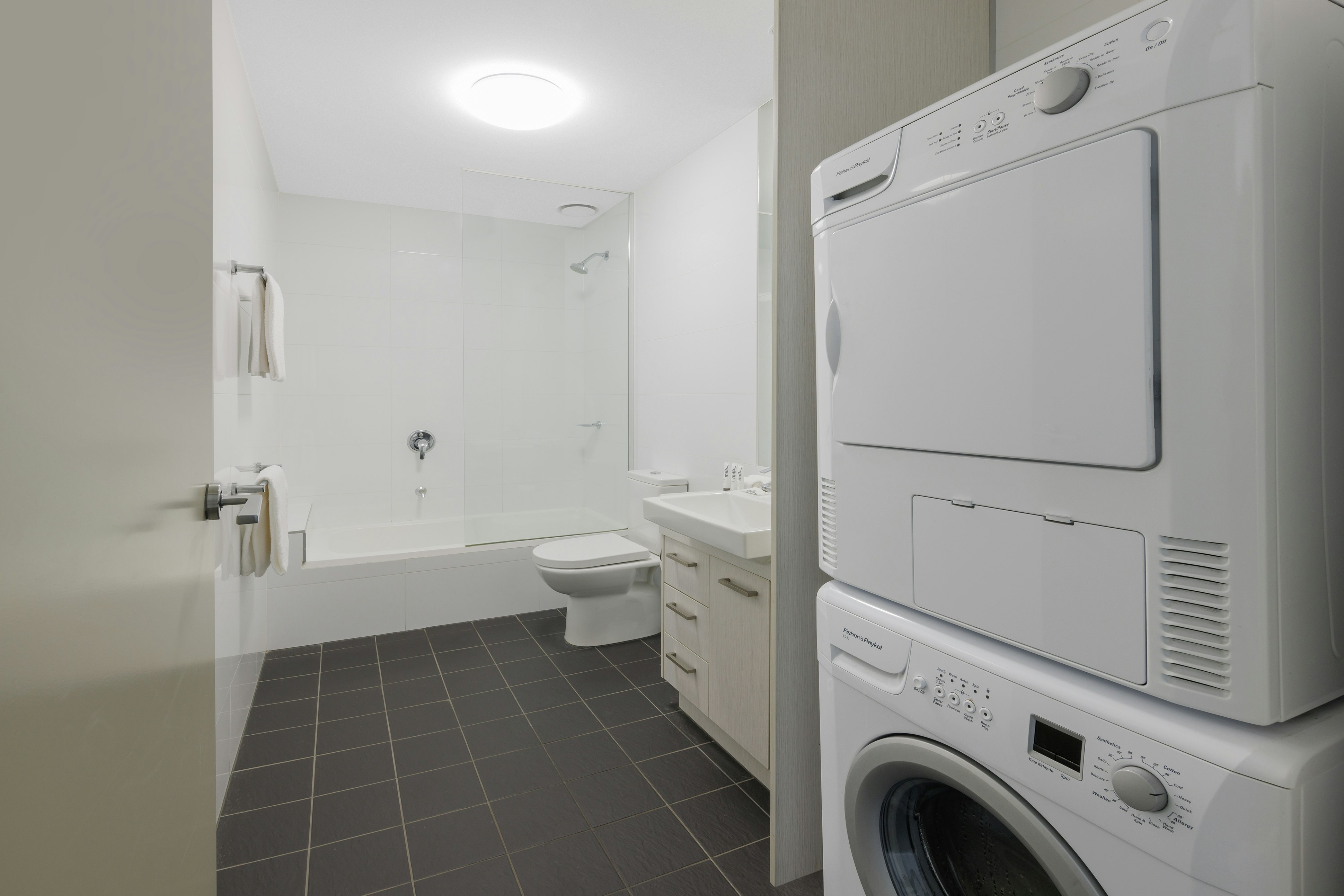 Quest Werribee 42/44
