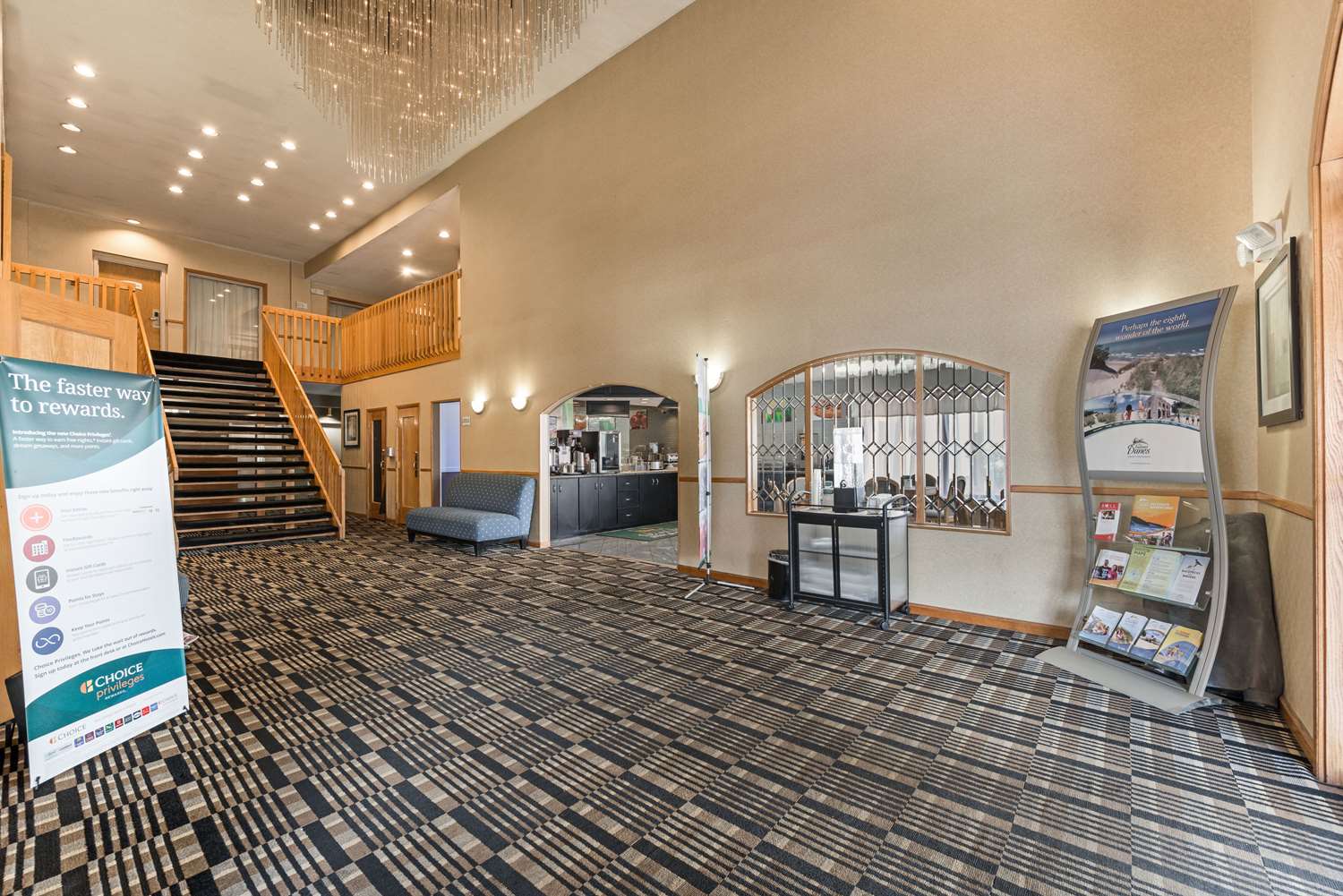 Quality Inn & Suites Portage Central 49/53