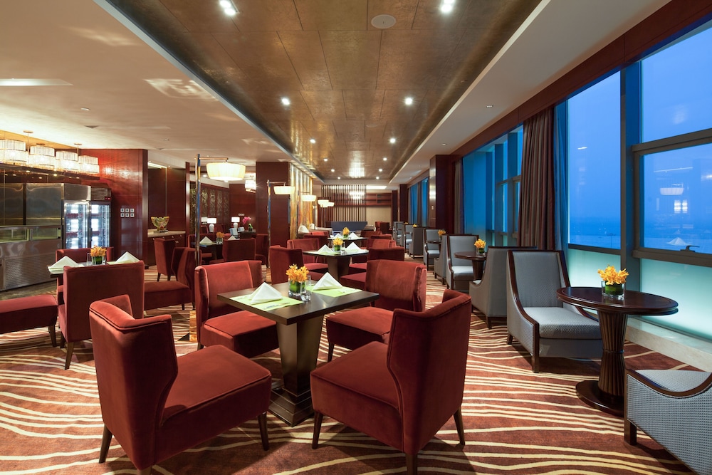 Regal Airport Hotel Xian 20/35