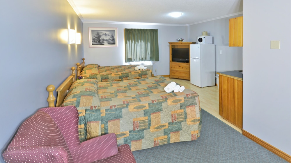 Knights Inn Colonial Fireside Inn 6/30