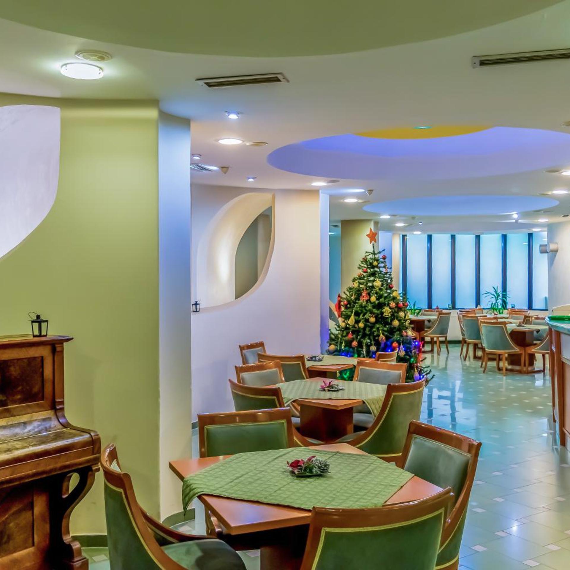 Cingo Hotel 43/62