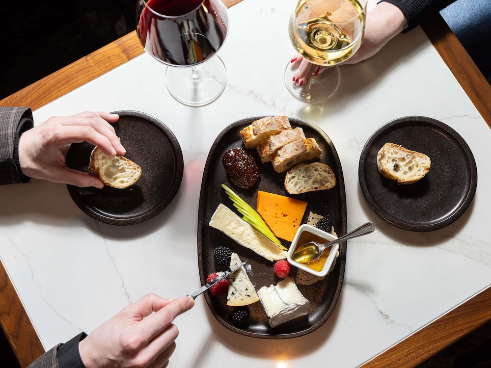 Sofitel Philadelphia at Rittenhouse Square 55/69